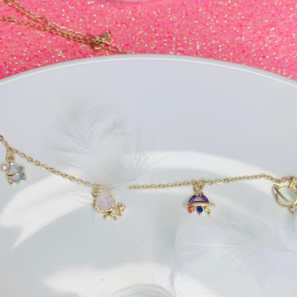 Collar UFO